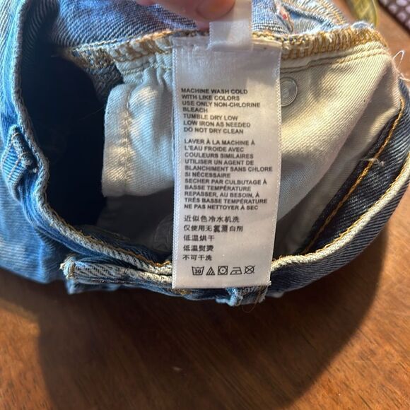 BDG denim jean shorts 24 (6025) - Picture 6 of 7